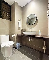 Amadel Residence