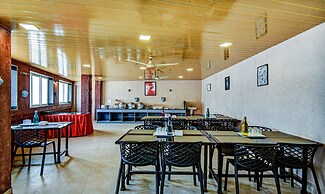 Treebo JP Cottage with Swimming Pool