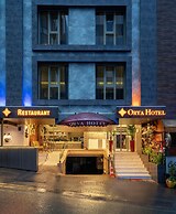 Orya Hotel