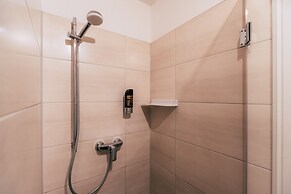Luga Homes – Stadthaus