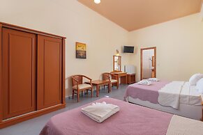 Aquarius Beach Hotel
