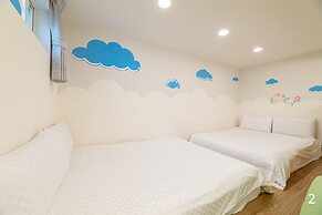 Happiness Yes Inn