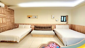 Happiness Yes Inn