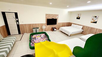 Happiness Yes Inn