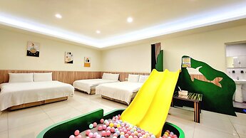 Happiness Yes Inn