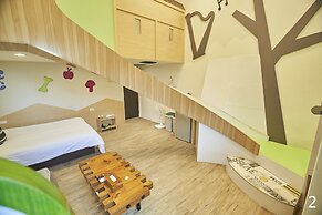 Happiness Yes Inn