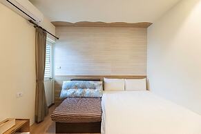 Happiness Yes Inn