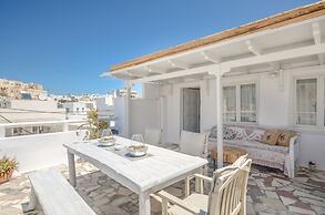 Naxos Center Houses