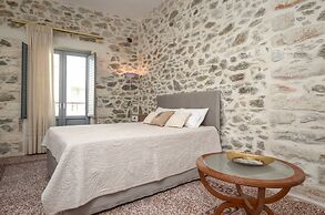 Naxos Center Houses