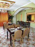 Hotel Lotos