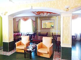 Hotel Lotos