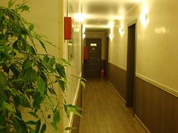 Guest House Avrora