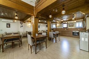 Armistis Hotel