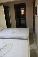 Beyoglu Huzur Hotel