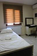Beyoglu Huzur Hotel