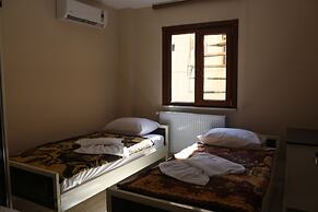 Beyoglu Huzur Hotel