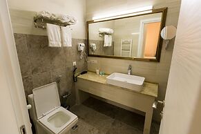 Alliance Hotel