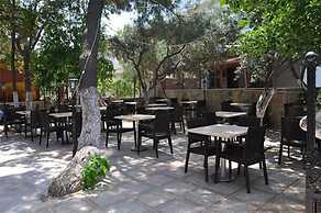 Ceyf Motel