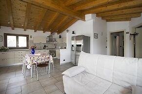 Veranda House
