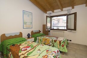 Veranda House