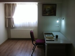 Bayrambey Otel