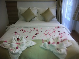 Bayrambey Otel