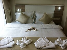 Bayrambey Otel