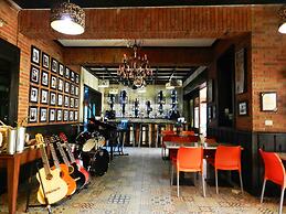 MON Hotel Boutique