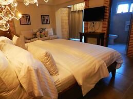 MON Hotel Boutique