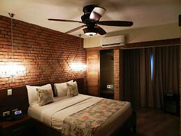 MON Hotel Boutique