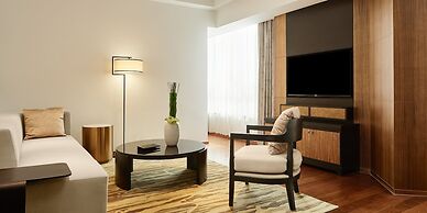 HUALUXE Ningbo Harbor City by IHG