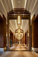 HUALUXE Ningbo Harbor City by IHG