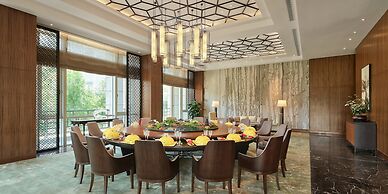 HUALUXE Ningbo Harbor City by IHG