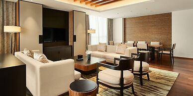 HUALUXE Ningbo Harbor City by IHG