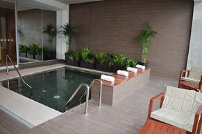 Holiday Inn Lima Airport by IHG