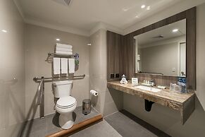 Holiday Inn Lima Airport by IHG