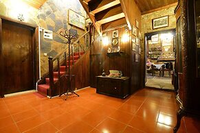Hotel Yorgo Seferis