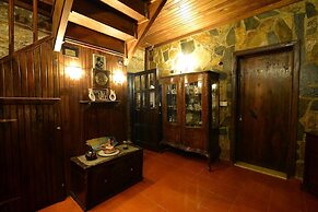 Hotel Yorgo Seferis