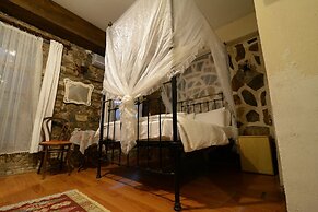 Hotel Yorgo Seferis