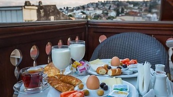 Yalı Hotel