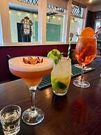 The Watergate Inn