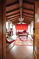 Villa Marisa bed breakfast and books