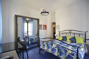 Liberty Guest House