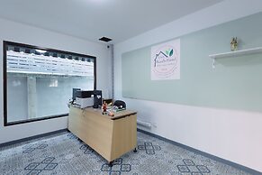 BaanSu Hostel