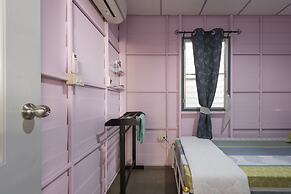 BaanSu Hostel