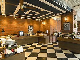 Hotel AreaOne Tokai