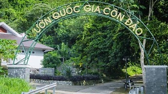 Nha Khach Con Dao