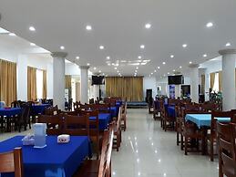 Nha Khach Con Dao
