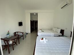 Nha Khach Con Dao