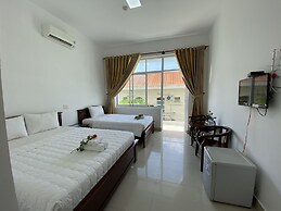 Nha Khach Con Dao